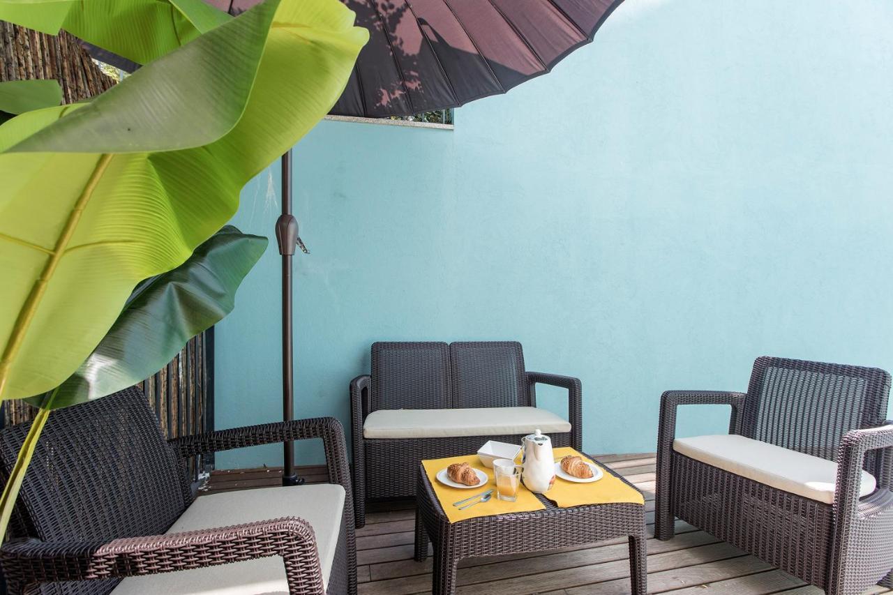 Central Studio W/ Pool, Ac & Patio By Lovelystay Porto Luaran gambar