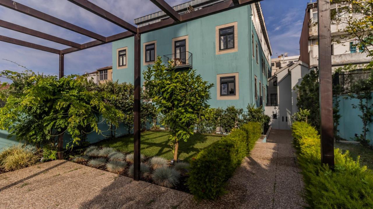 Central Studio W/ Pool, Ac & Patio By Lovelystay Porto Luaran gambar